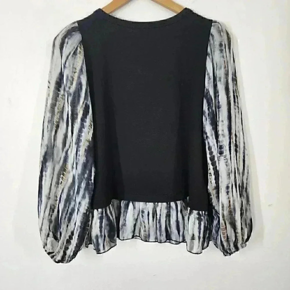 Kim & Cami Crew Neck Balloon Sleeve Ruffle Women Blouse S - Picture 2 of 8